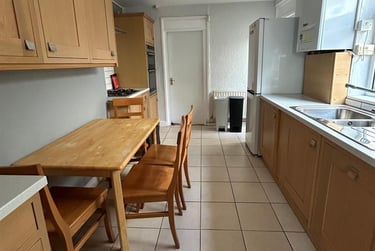 5 bed house, 12 Plym Street, Greenbank, Plymouth, PL48NS - Image 2